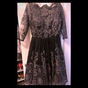 Chi chi London black lace